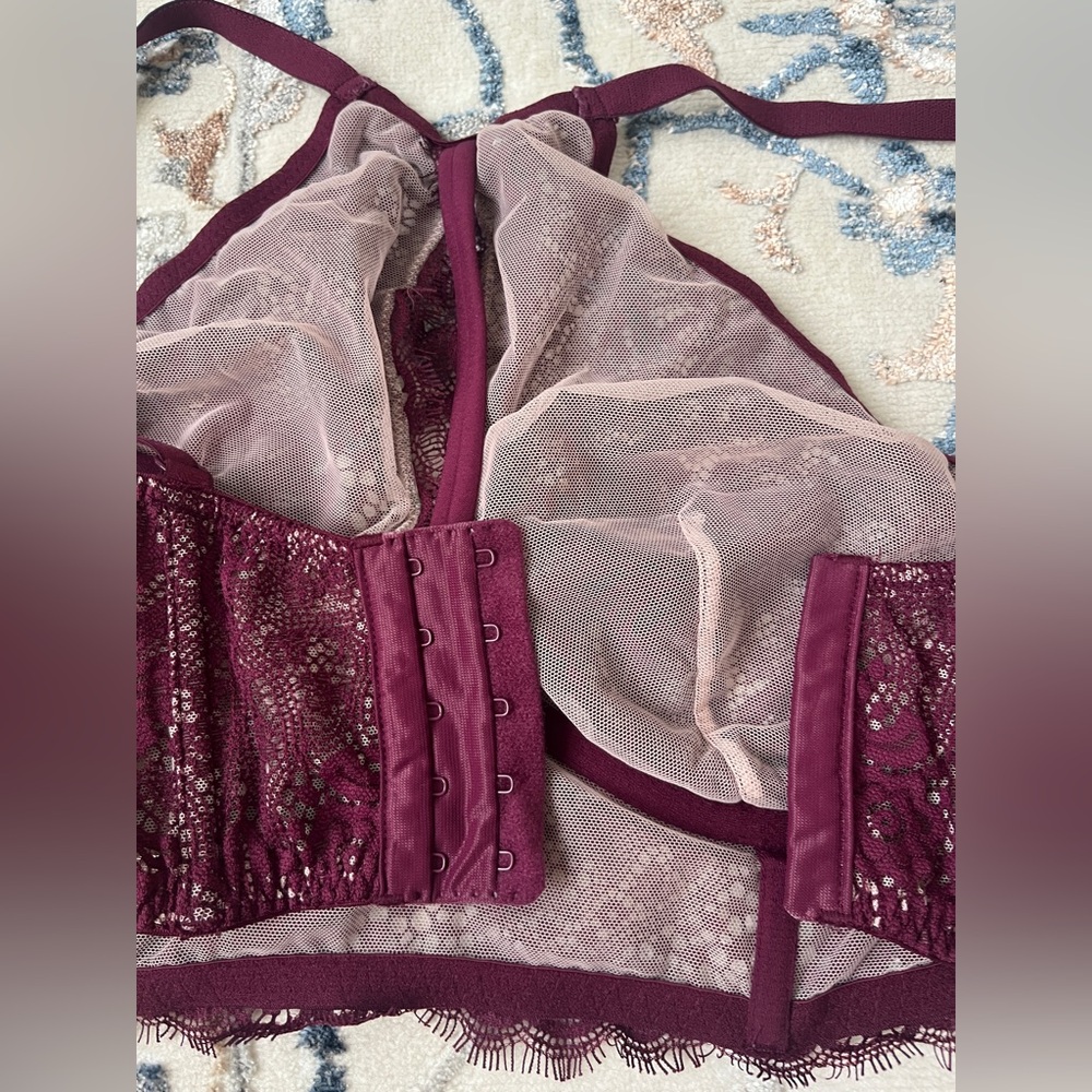 Victoria Secret Women's Whimsygoth Alluring Lace Sheer Bralette Burgundy 36C - Picture 14 of 14